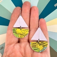 Load image into Gallery viewer, Tibet Sailboat Earrings