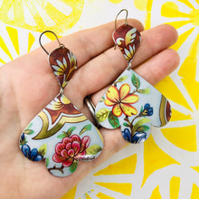 Load image into Gallery viewer, Big Flowers & Bark Trefoil Upcyled Tin Earrings