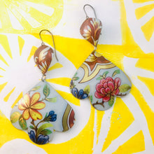 Load image into Gallery viewer, Big Flowers & Bark Trefoil Upcyled Tin Earrings