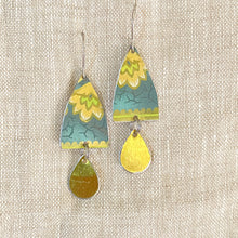 Load image into Gallery viewer, Vintage Blues &amp; Golden Drop Earrings