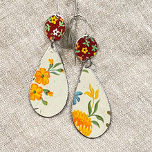 Load image into Gallery viewer, Calico &amp; Sunny Flower Earrings