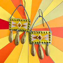 Load image into Gallery viewer, Circus Gold Chandelier Tin Earrings