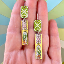 Load image into Gallery viewer, Narrow Green X’d Edge Earrings