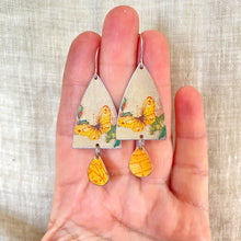 Load image into Gallery viewer, Tiny Butterflies Earrings