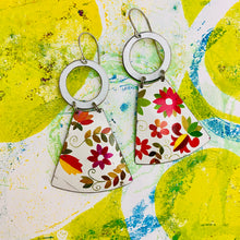 Load image into Gallery viewer, Happy Reddy Flowers Small Fans Tin Earrings