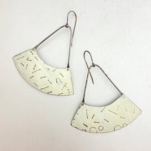 Load image into Gallery viewer, Creamy Confetti Wide Fan Tin Earrings