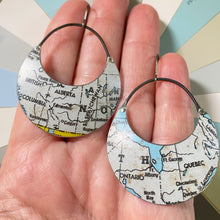 Load image into Gallery viewer, Canada Crescent Circles Tin Earrings