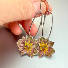 Load image into Gallery viewer, Little Purple Flowers Tin Earrings