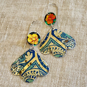 Vintage Pattern Trefoil Earrings