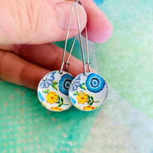 Load image into Gallery viewer, Tiny Flowers Medium Basin Earrings