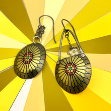 Load image into Gallery viewer, Golden Flower Mandala Earrings