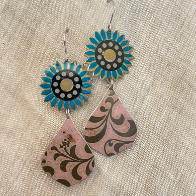 Vintage Cyan Flower Earrings