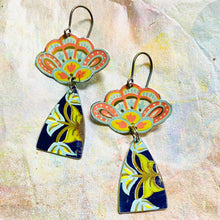 Load image into Gallery viewer, Vintage Folk Flowers Drop Tin Earrings