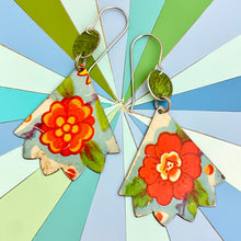 Load image into Gallery viewer, Pinked Edge Orange-y Blossom Earrings
