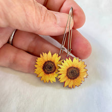 Load image into Gallery viewer, Little Sunflowers Upcycled Tin Earrings