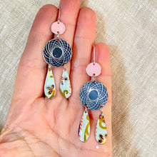 Load image into Gallery viewer, Midnight Spirograph Chandelier Earrings