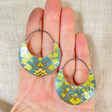 Load image into Gallery viewer, Vintage Green Leaves Crescent Circles Tin Earrings