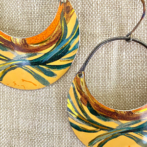 Laurel Leaves on Dreamsicle Crescent Circles Tin Earrings