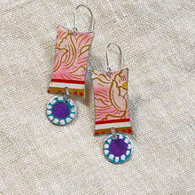 Load image into Gallery viewer, Pale Pink Flowers Mod Rectangle Earrings