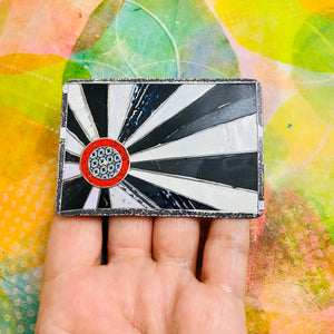 Red Pop Retro Starburst Tin Belt Buckle