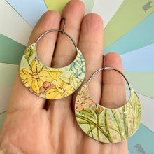 Load image into Gallery viewer, Field of Flowers Crescent Circle Earrings