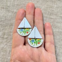 Load image into Gallery viewer, Flowery Sailboat Earrings