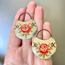 Load image into Gallery viewer, Vintage Roses Circle Tin Earrings