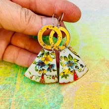 Load image into Gallery viewer, Beautiful Blossoms II Small Fans Tin Earrings