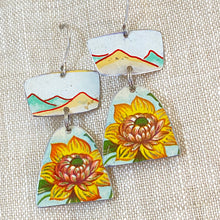Load image into Gallery viewer, Tiny Mountain Range Earrings