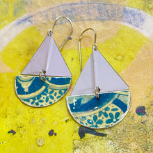 Load image into Gallery viewer, Vintage Blueberry Sailboat Earrings