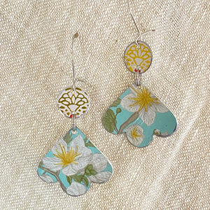White Flowers Tiny Trefoil Earrings