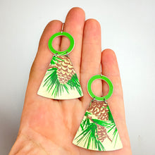 Load image into Gallery viewer, Pinecone Small Fans Tin Earrings