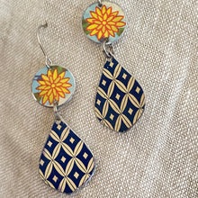 Load image into Gallery viewer, Midnight Blue Harlequin Pattern Little  Drop Earrings