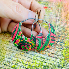 Load image into Gallery viewer, Bright Paisleys Circles Tin Earrings