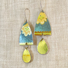 Load image into Gallery viewer, Vintage Blues &amp; Golden Drop Earrings