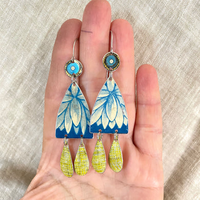 Delft Flowers Chandelier Earrings