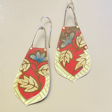 Load image into Gallery viewer, Vintage Red and Blue Flowers Tin Earrings