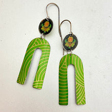 Load image into Gallery viewer, Tiny Sunflowers &amp; Horseshoe Tin Earrings