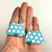 Load image into Gallery viewer, Blue Quatrefoil Pattern Tin Earrings