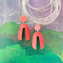 Load image into Gallery viewer, Pinky Red Crackle Upcycled Tin Earrings