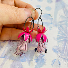 Load image into Gallery viewer, Fuchsia Upcycled Tin Earrings