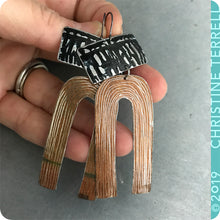 Load image into Gallery viewer, Textured Black &amp; Copper Etched Horseshoe Zero Waste Tin Earrings