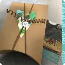 Load image into Gallery viewer, Vintage Purple Flower &amp; Green Leaves Circle Upcycled Tin Flip-Flop Necklace