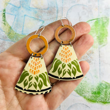 Load image into Gallery viewer, Vintage Sugar Tin Small Fans Tin Earrings