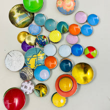 Load image into Gallery viewer, Random Bits Colorful Basins Tin De-Stash #8