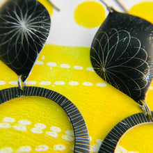 Load image into Gallery viewer, Retro Spirograph Ogee Zero Waste Tin Earrings