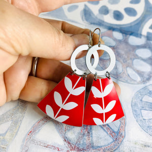 Mod White Leaves on Bright Red Small Fans Tin Earrings
