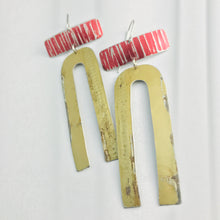 Load image into Gallery viewer, Antique Gold Horseshoe &amp; Red Rectangles Zero Waste Tin Earrings