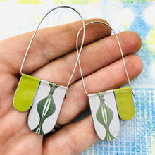 Load image into Gallery viewer, White and Green Ogee Arch Dangle Tin Earrings