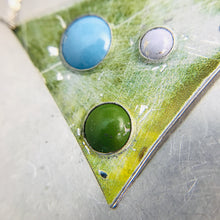 Load image into Gallery viewer, Three Tin “Stones” Set in Scuffed Green Triangle Tin Recycled Necklace